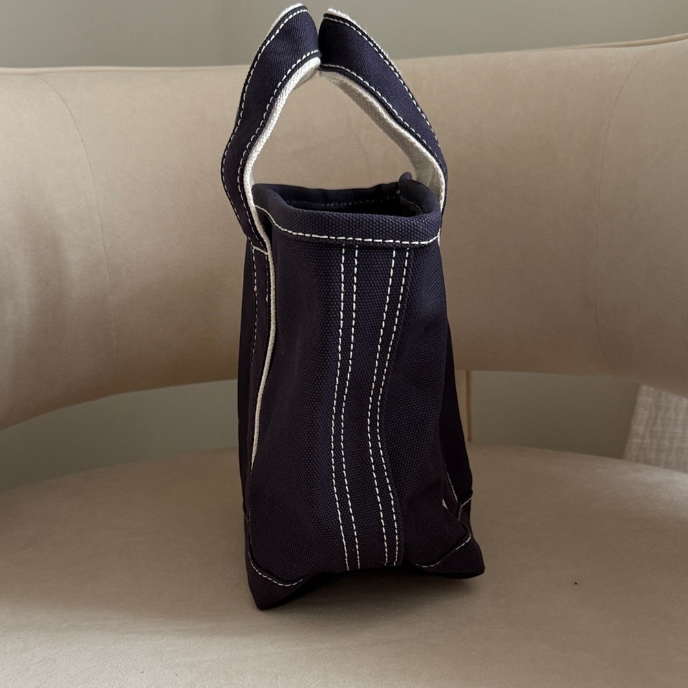 Land’s End Small Canvas Tote Bag with Contrast Stitching - Navy & White - Picture 4 of 9